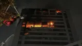 Cahaya Senter Pandu Petugas Selamatkan Korban Terjebak Kebakaran Gedung Bapenda DKI