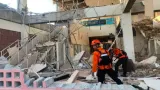 Pemerintah Alihkan Logistik Cadangan Erupsi Gunung Lewotobi untuk Korban Gempa NTT