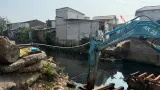 Dinas SDA DKI Jakarta Jelaskan Alasan Pembongkaran Jembatan di Tegal Alur Kalideres